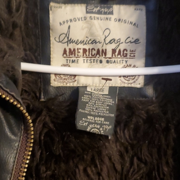 Non Leather shell with faux fur lining bomber - Picture 2 of 3